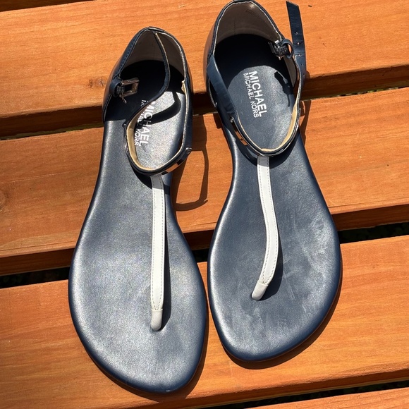 Michael Kors‎ Navy & White Sandals Size 5.5 - Picture 1 of 6